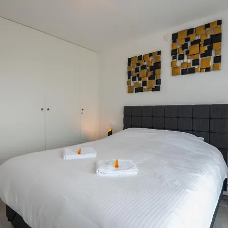 Apartamento Seaside With Large Sunny Terrace